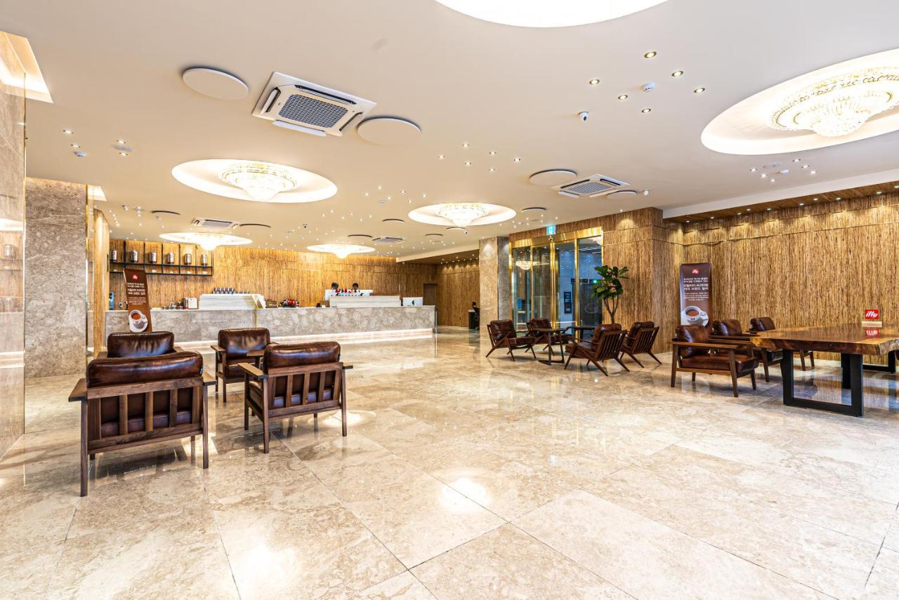 Hotel The Grang Szogüpho Kültér fotó